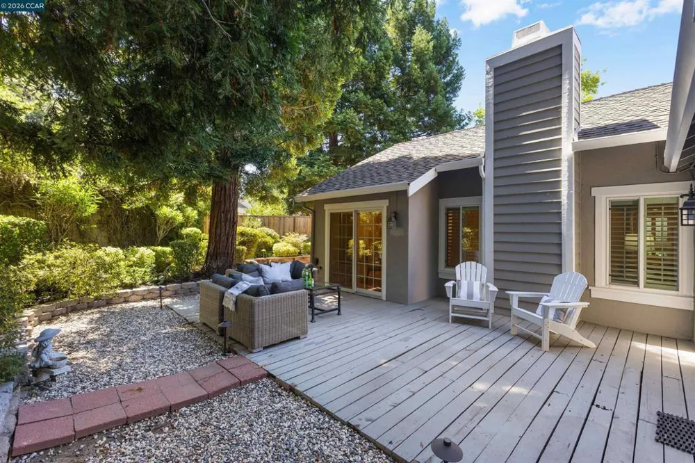 109 Blossom Ct Danville, CA 94506