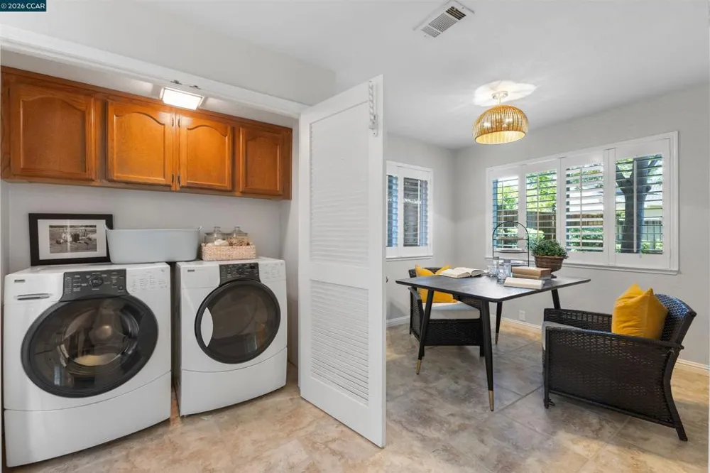 109 Blossom Ct Danville, CA 94506