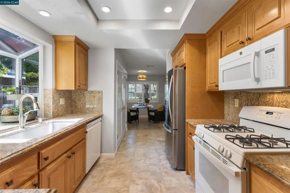 109 Blossom Ct Danville, CA 94506