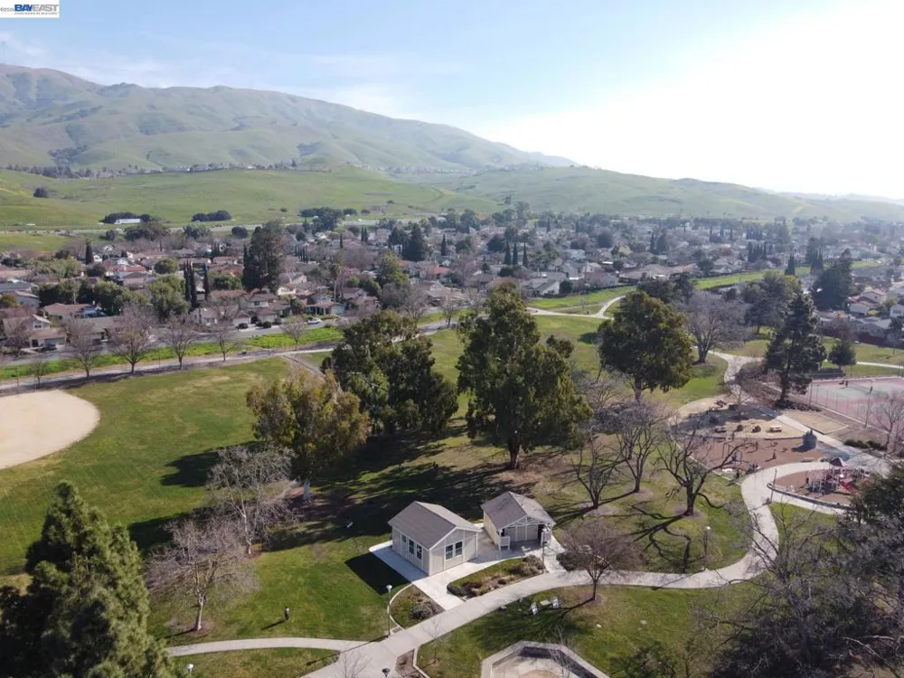 287 E Warren Ave Fremont, CA 94539