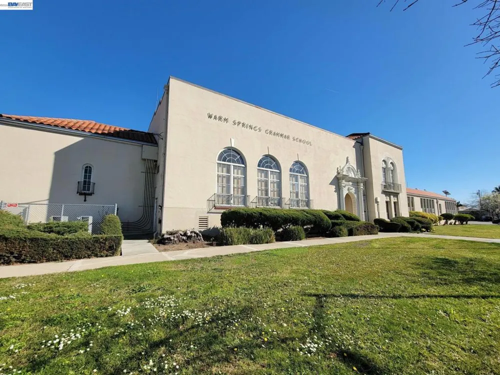 287 E Warren Ave Fremont, CA 94539