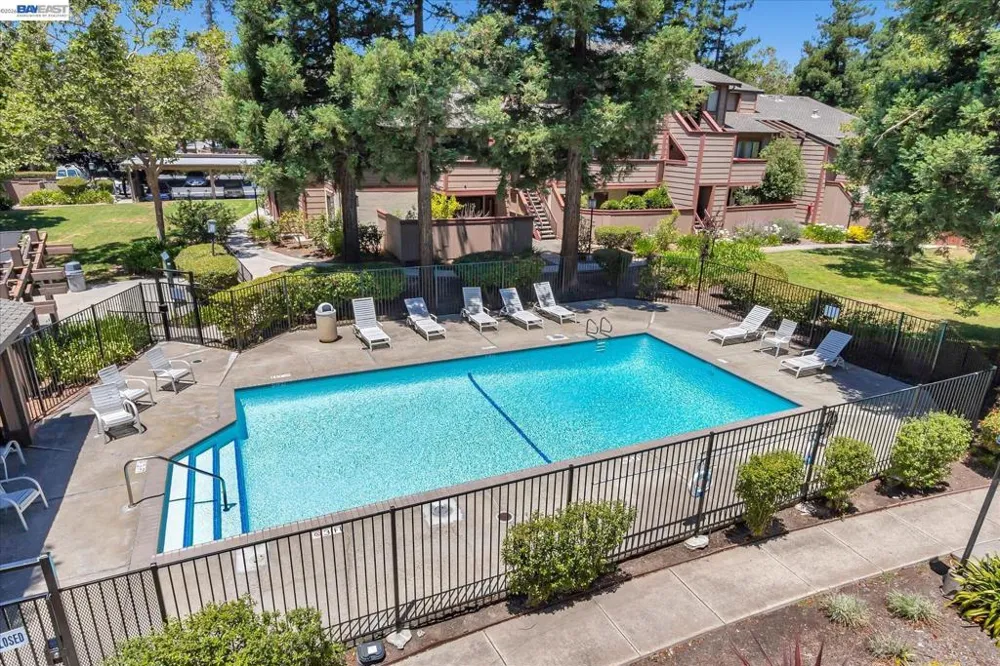 287 E Warren Ave Fremont, CA 94539