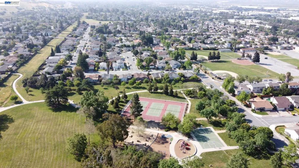 287 E Warren Ave Fremont, CA 94539