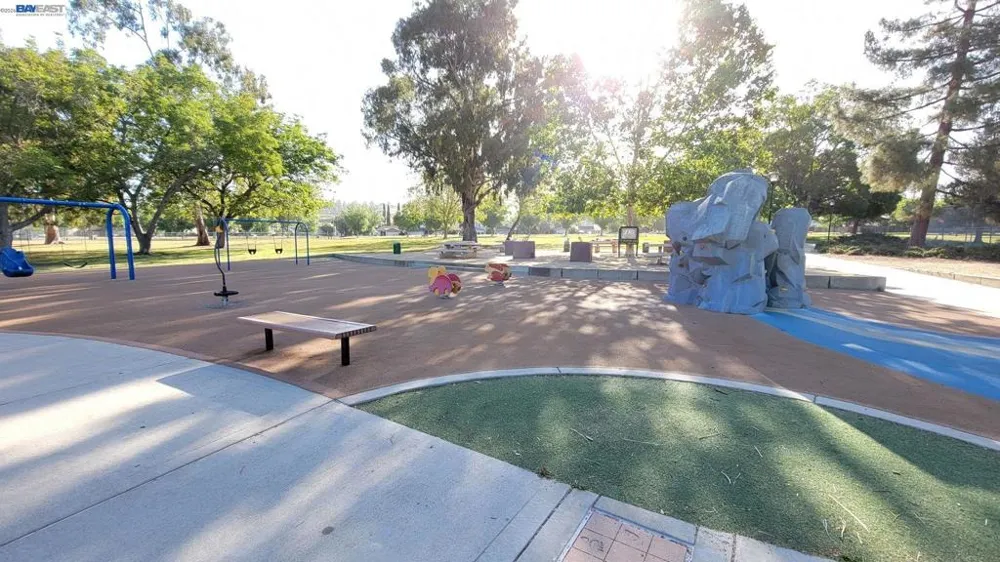 287 E Warren Ave Fremont, CA 94539