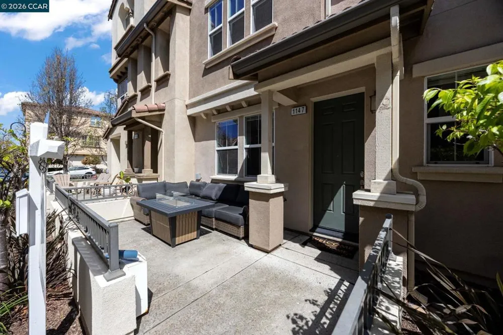 1147 Martin Luther King Hayward, CA 94541