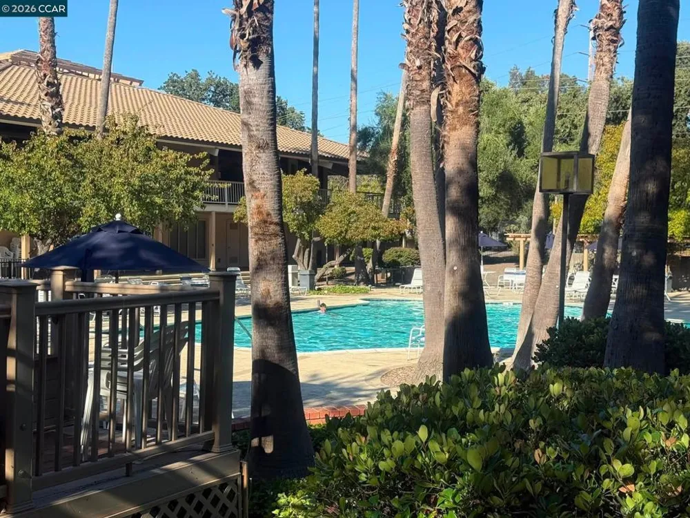 330 Civic Walnut Creek, CA 94596
