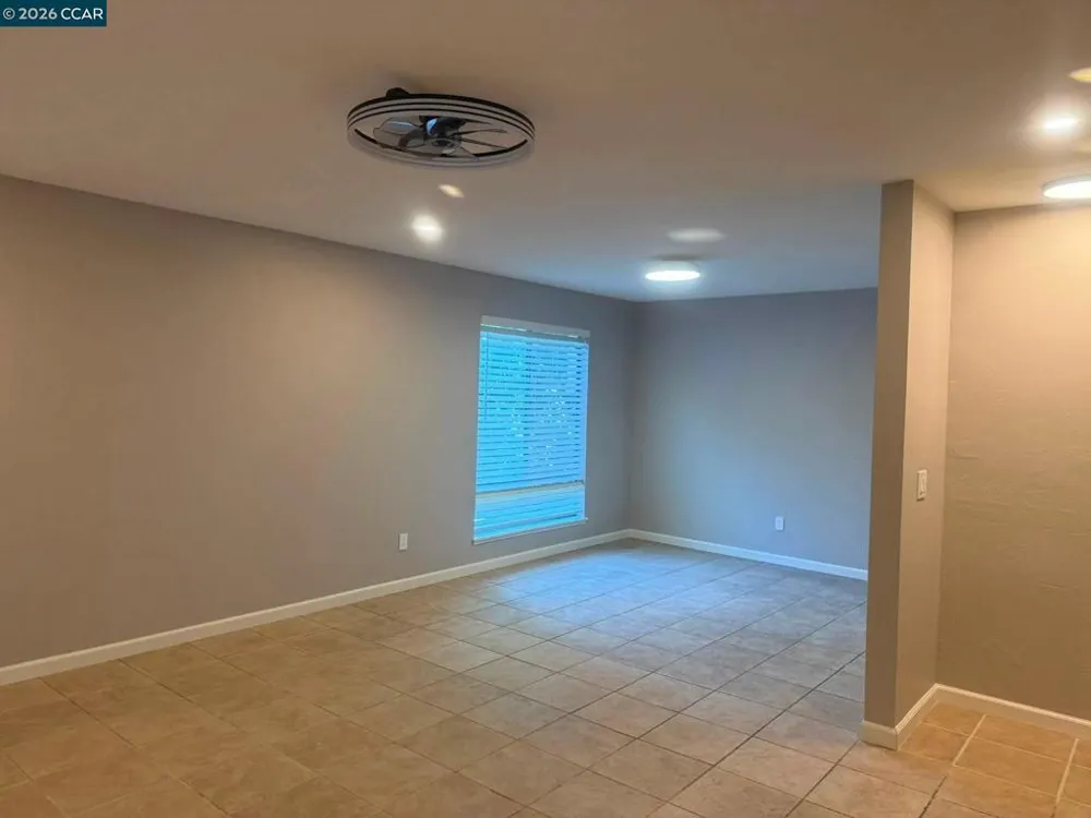 330 Civic Walnut Creek, CA 94596