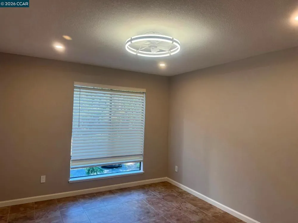 330 Civic Walnut Creek, CA 94596