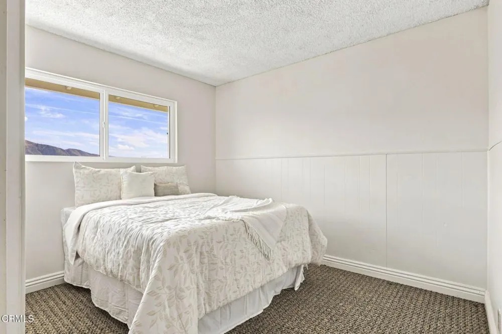 560 6th Street Santa Paula, CA 93060