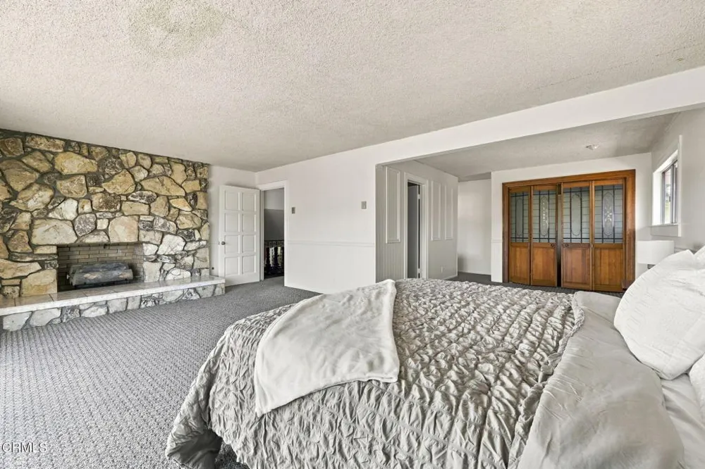 560 6th Street Santa Paula, CA 93060