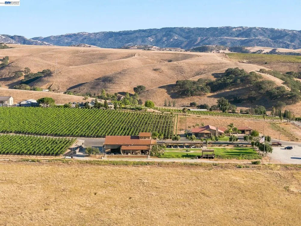 2413 REES CIRCLE Livermore, CA 94550