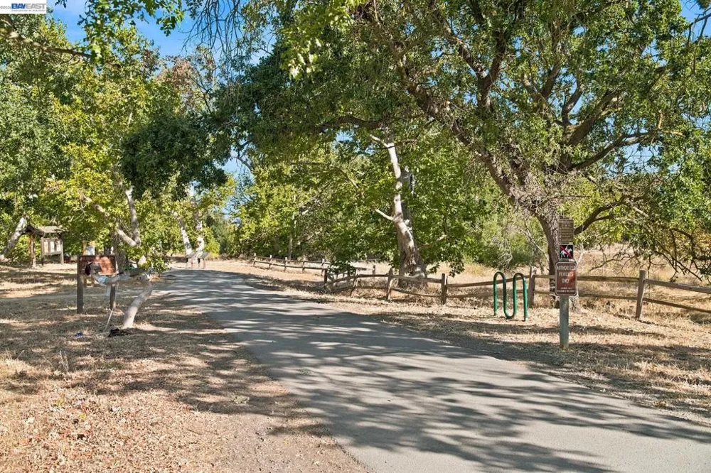 2413 REES CIRCLE Livermore, CA 94550