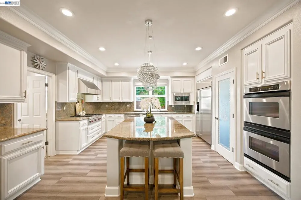 2413 REES CIRCLE Livermore, CA 94550