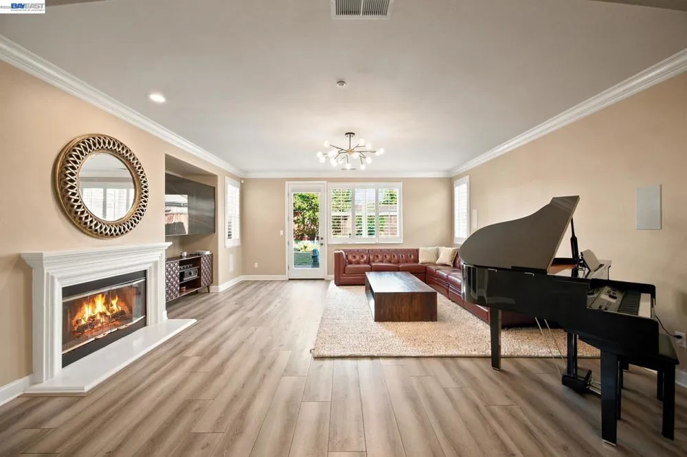 2413 REES CIRCLE Livermore, CA 94550