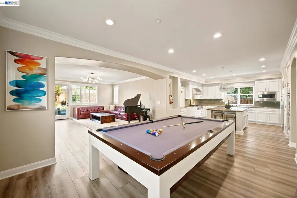 2413 REES CIRCLE Livermore, CA 94550