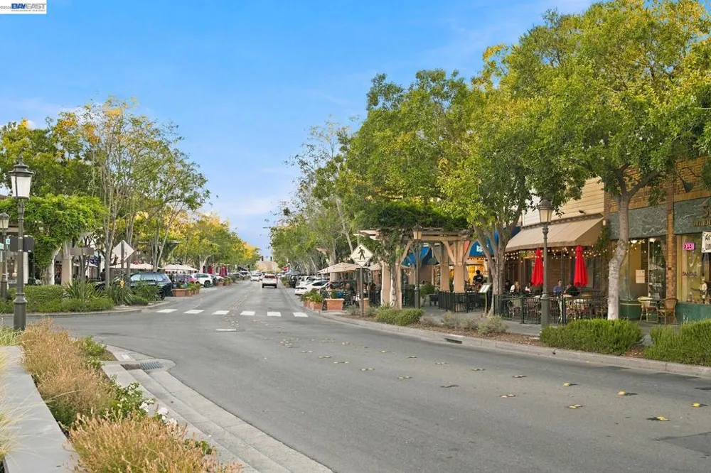 2413 REES CIRCLE Livermore, CA 94550