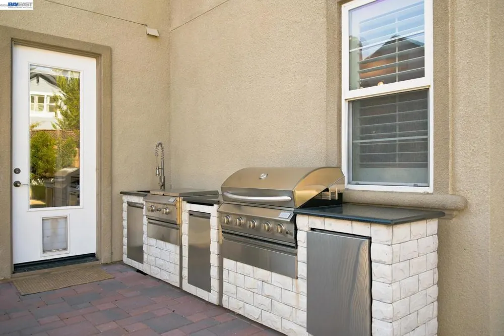 2413 REES CIRCLE Livermore, CA 94550