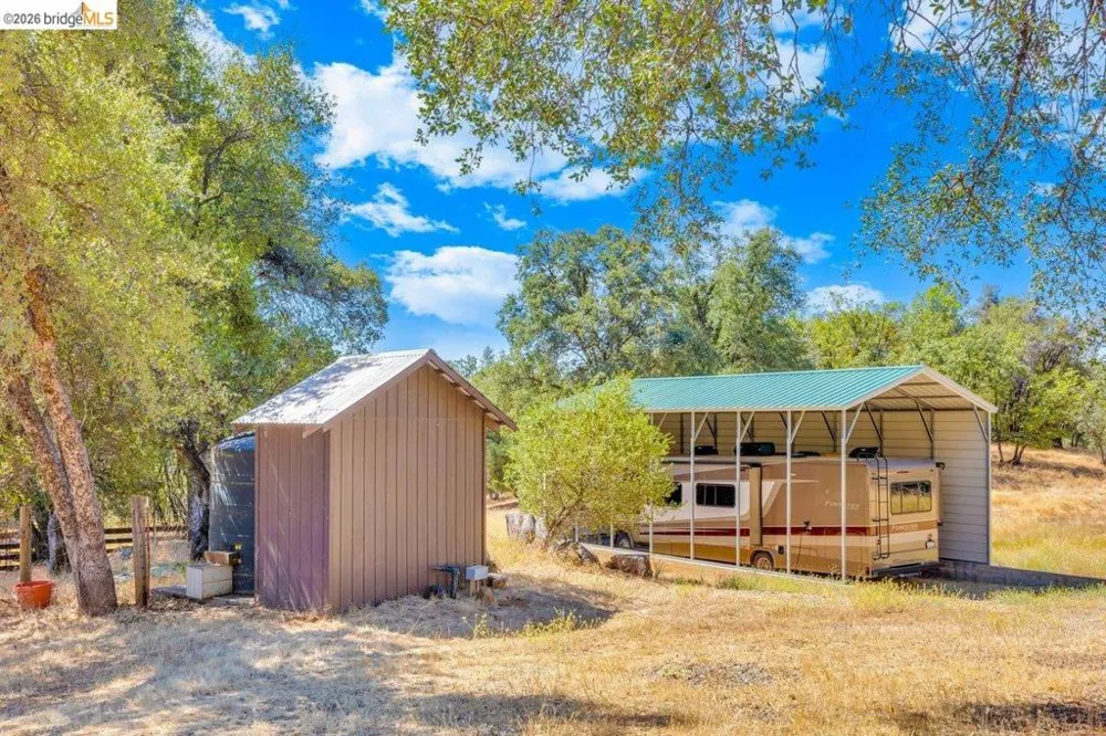 22309 Villas Ln Sonora, CA 95370
