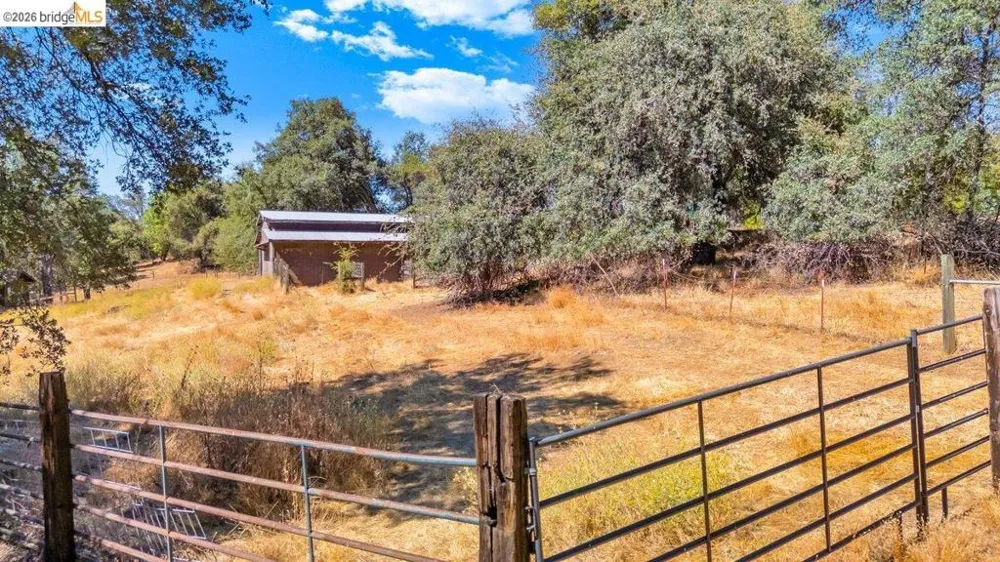 22309 Villas Ln Sonora, CA 95370