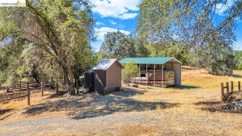 22309 Villas Ln Sonora, CA 95370