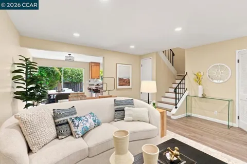 167 Miramonte Dr