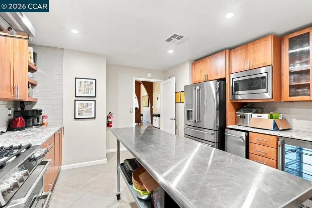 167 Miramonte Dr Moraga, CA 94556
