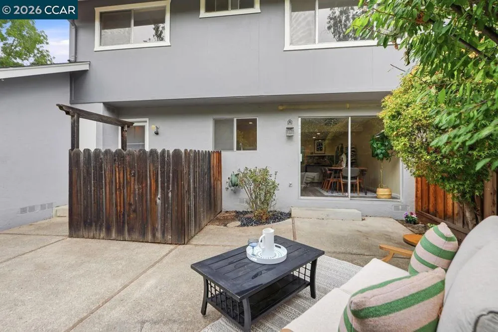 167 Miramonte Dr Moraga, CA 94556