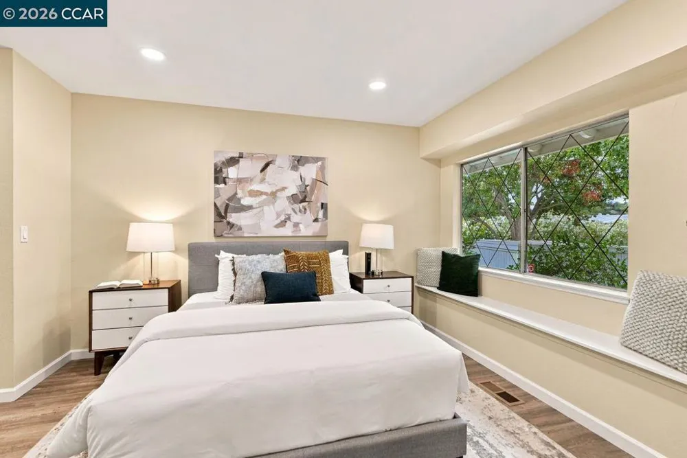 167 Miramonte Dr Moraga, CA 94556
