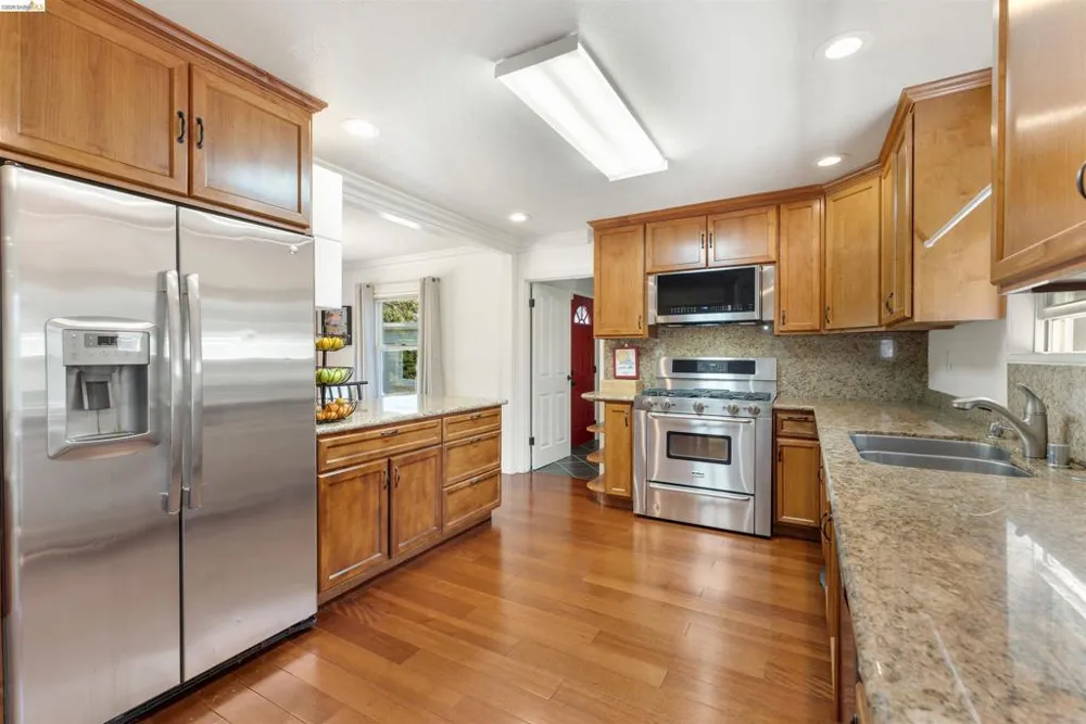 1983 Parkside Dr Walnut Creek, CA 94597
