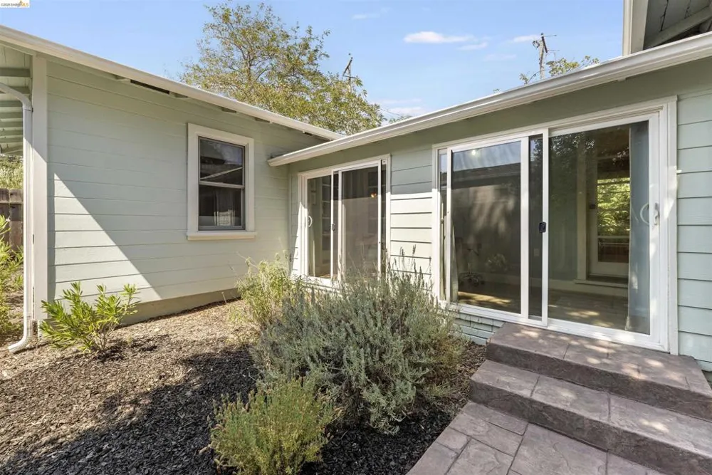 1983 Parkside Dr Walnut Creek, CA 94597