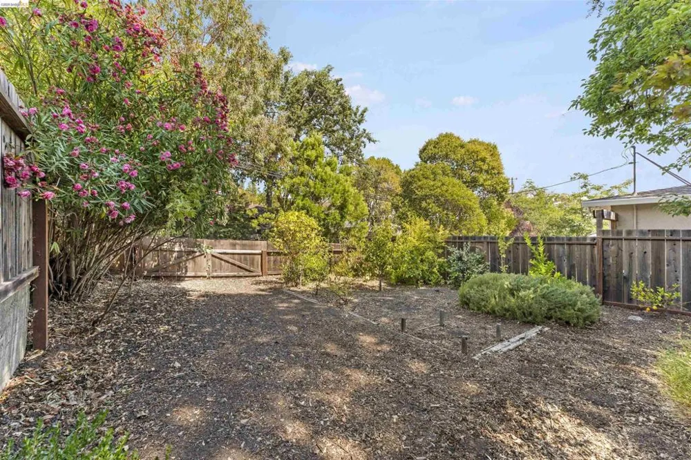 1983 Parkside Dr Walnut Creek, CA 94597