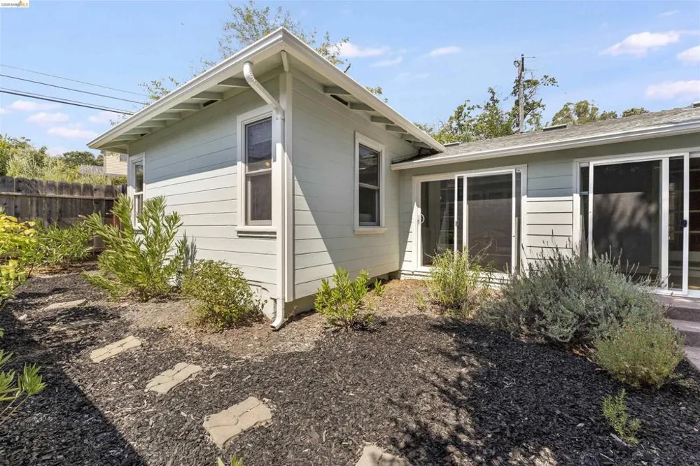 1983 Parkside Dr Walnut Creek, CA 94597