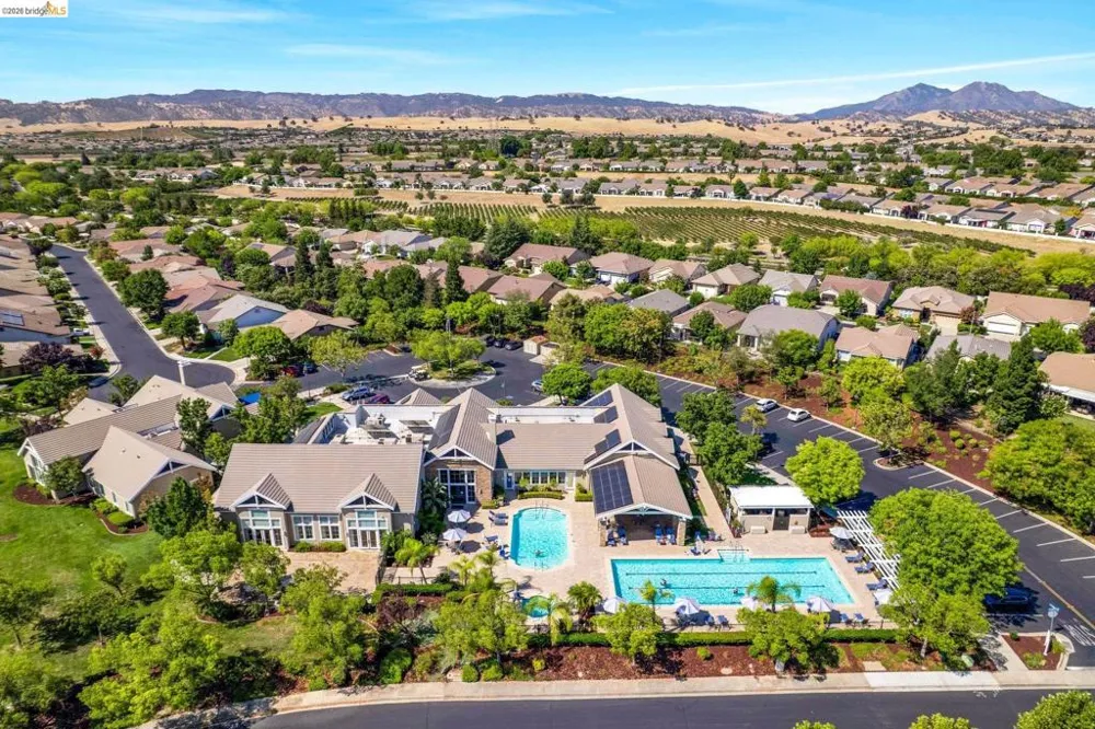 297 Baldwin Dr Brentwood, CA 94513