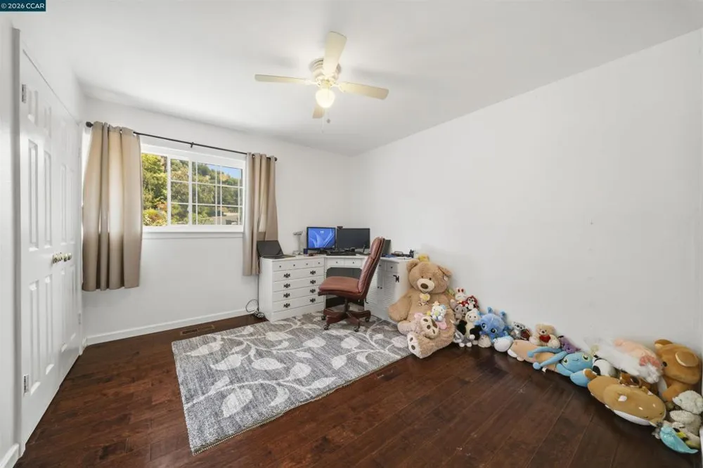 732 Moraga Rd Moraga, CA 94556