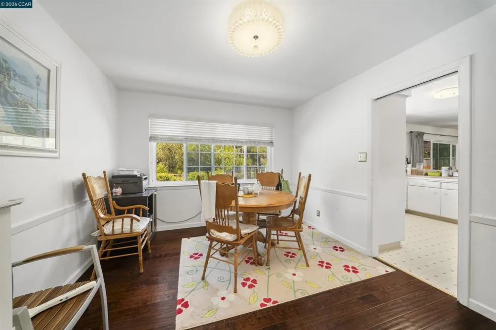 732 Moraga Rd Moraga, CA 94556