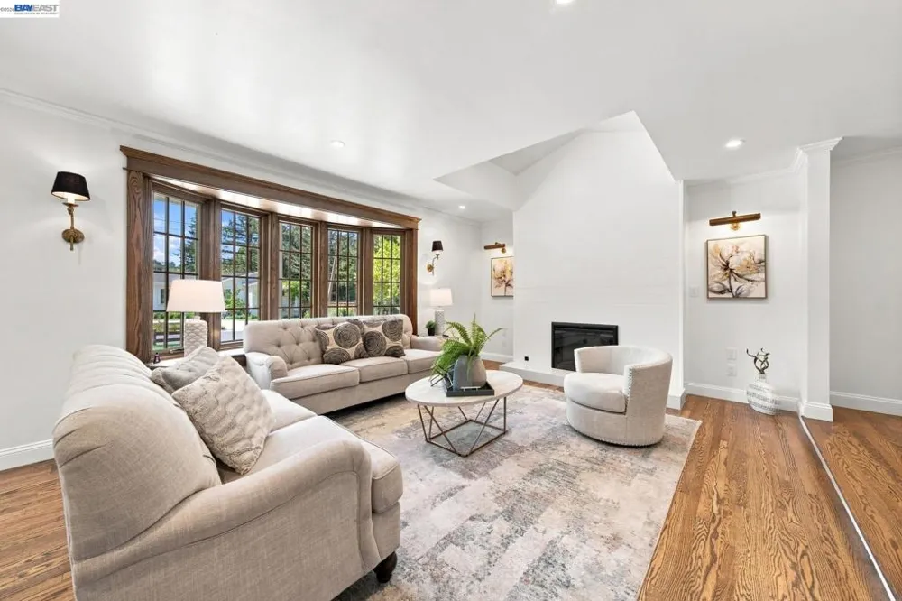 8 Calle Del Casarillo Diablo, CA 94528