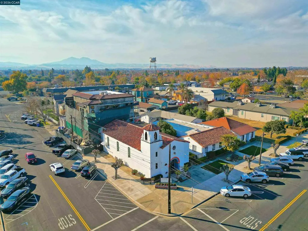 310 Winesap Dr. Brentwood, CA 94513