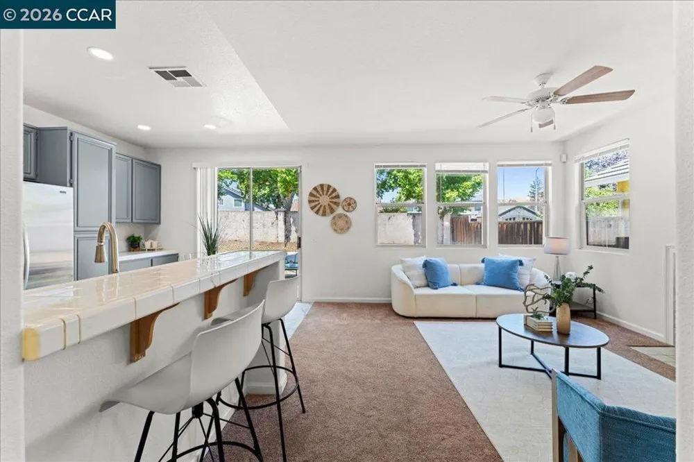 2304 Grassland Way Antioch, CA 94531
