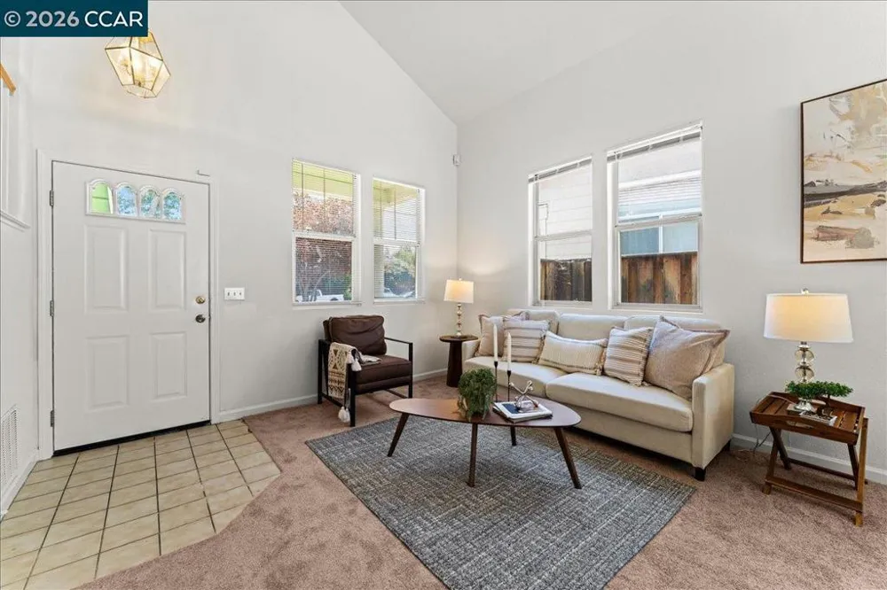 2304 Grassland Way Antioch, CA 94531