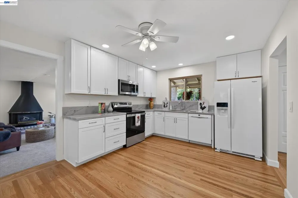 1787 Roxbury Dr Concord, CA 94519