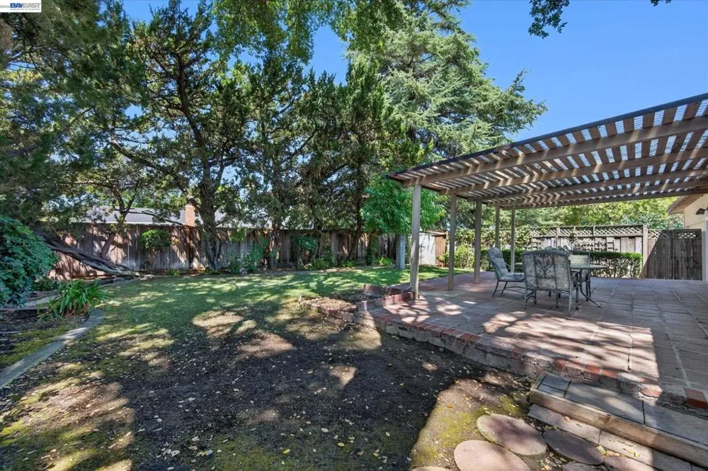 1787 Roxbury Dr Concord, CA 94519
