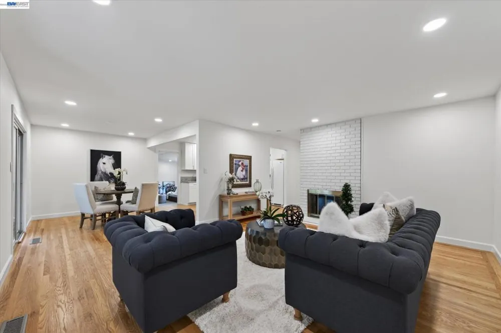 1787 Roxbury Dr Concord, CA 94519