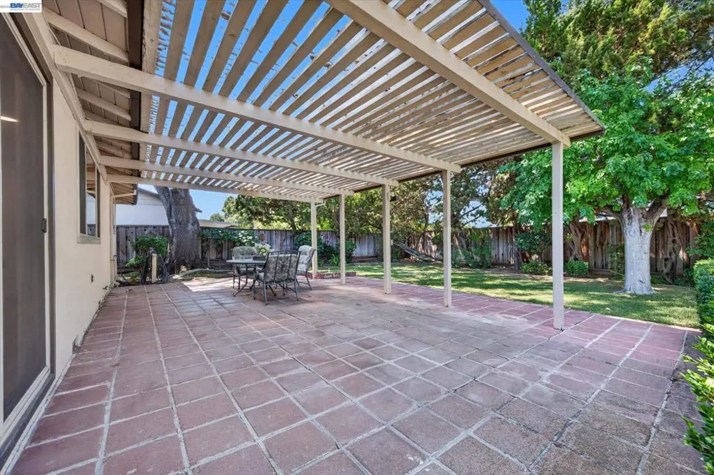1787 Roxbury Dr Concord, CA 94519
