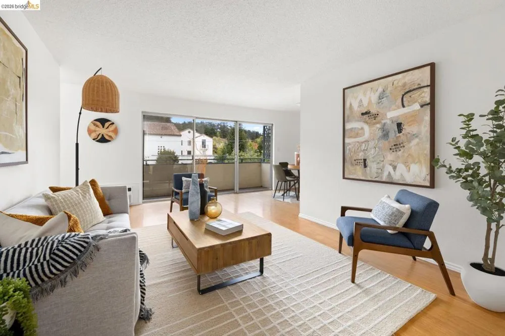 2614 Warring St #9 Berkeley, CA 94704
