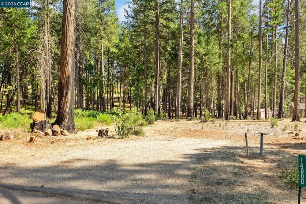 14080 Temple Cir Magalia, CA 95954