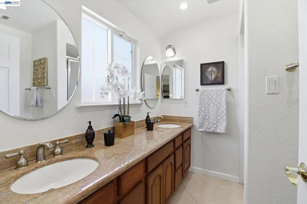 2867 Winthrop Ave. San Ramon, CA 94583