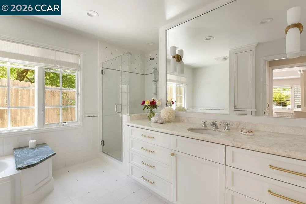 694 Los Palos Dr Lafayette, CA 94549