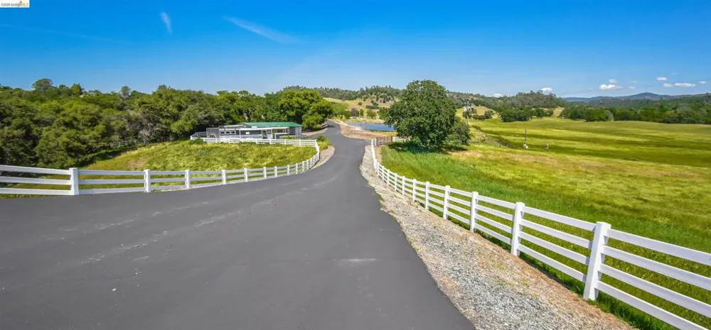 9325 Fraguero Rd Sonora, CA 95370