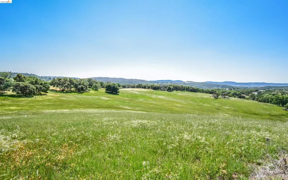 9325 Fraguero Rd Sonora, CA 95370