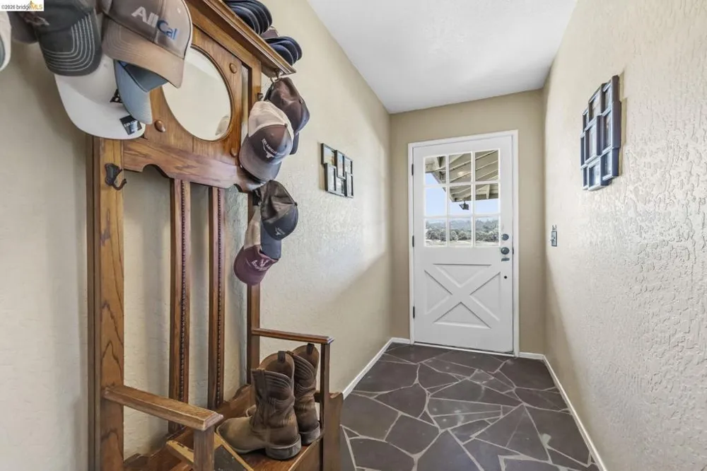 9325 Fraguero Rd Sonora, CA 95370